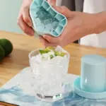 Quick-Freezing Silicone Ice Cube Mold
